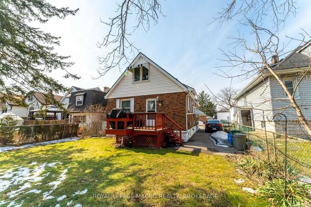 65 Broadway Ave, House detached with 4 bedrooms, 3 bathrooms and 3 parking in Hamilton ON | Image 23