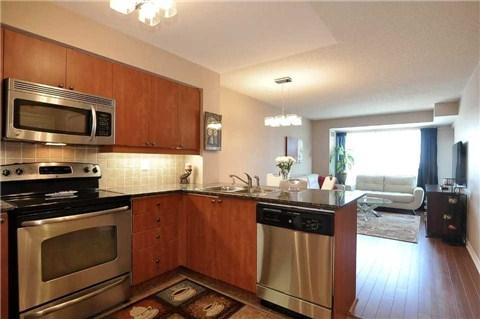 lph3 - 185 Oneida Cres, Condo with 1 bedrooms, 1 bathrooms and 1 parking in Richmond Hill ON | Image 2