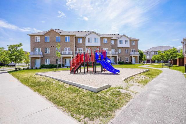 2059 - 3041 Finch Ave, Townhouse with 3 bedrooms, 3 bathrooms and 1 parking in Toronto ON | Image 15