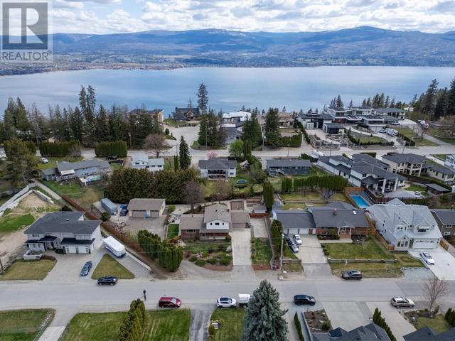 2401 Crestview Road, House detached with 5 bedrooms, 4 bathrooms and 5 parking in West Kelowna BC | Image 74