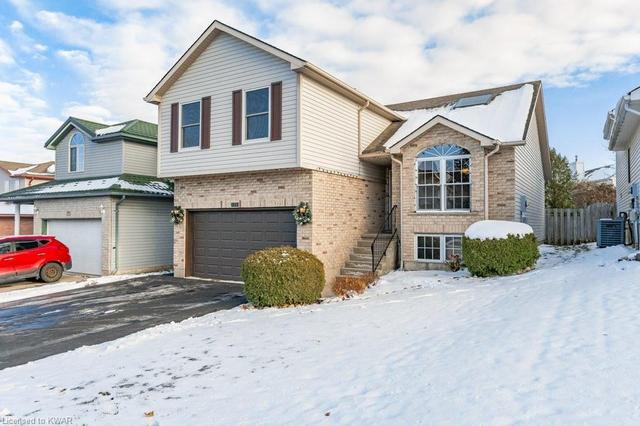 123 Middlebury Drive, House detached with 3 bedrooms, 3 bathrooms and 6 parking in Waterloo ON | Image 3