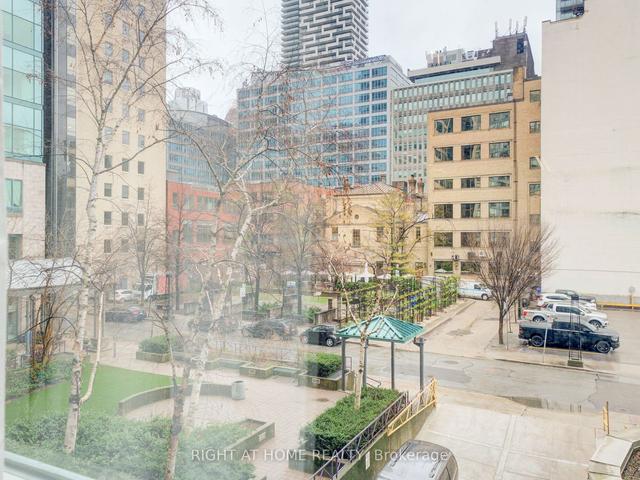 308 - 92 King St E, Condo with 2 bedrooms, 2 bathrooms and 1 parking in Toronto ON | Image 19