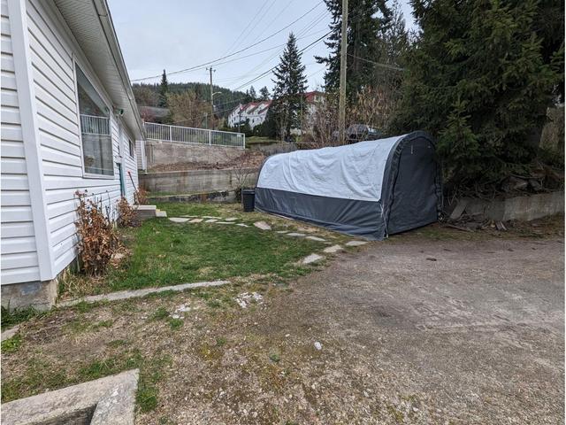 1011 Gordon Street, House detached with 3 bedrooms, 1 bathrooms and null parking in Nelson BC | Image 42