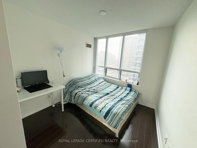 1602 - 18 Spring Garden Ave, Condo with 2 bedrooms, 2 bathrooms and 1 parking in Toronto ON | Image 3