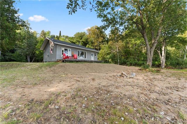 1274 Lower Craigmont Road, House detached with 2 bedrooms, 1 bathrooms and 4 parking in Madawaska Valley ON | Image 24