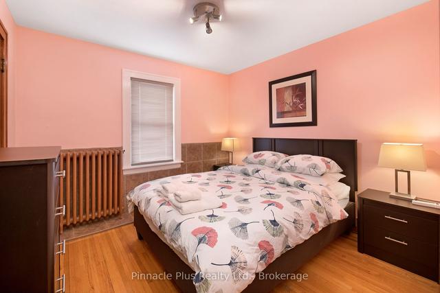 1471 Benjamin Ave, House detached with 4 bedrooms, 2 bathrooms and 3 parking in Windsor ON | Image 31