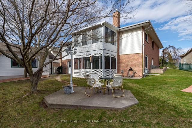 55 Farley Cres, House detached with 3 bedrooms, 3 bathrooms and 6 parking in Quinte West ON | Image 32