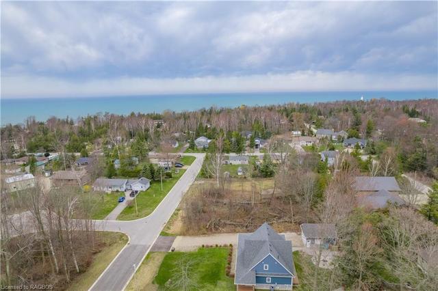 906 Tanglewood Drive, House detached with 3 bedrooms, 1 bathrooms and 7 parking in Huron Kinloss ON | Image 26