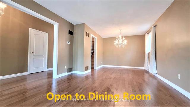 upper - 2405 Benedet Dr, House detached with 3 bedrooms, 2 bathrooms and 3 parking in Mississauga ON | Image 16