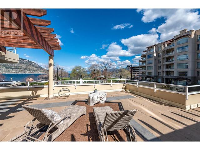 302 - 160 Lakeshore Drive, Condo with 2 bedrooms, 2 bathrooms and 2 parking in Penticton BC | Image 9