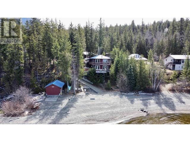 9303 S Mahood Lake Road, House detached with 5 bedrooms, 2 bathrooms and null parking in Cariboo H BC | Image 29