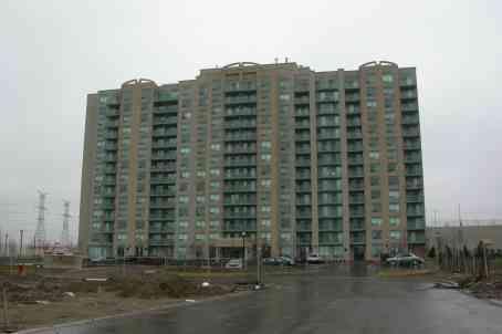 lph4a - 39 Oneida Cres, Condo with 2 bedrooms, 2 bathrooms and 41 parking in Richmond Hill ON | Image 1