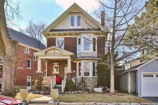 106 Ellerbeck St, House detached with 4 bedrooms, 3 bathrooms and null parking in Toronto ON | Image 1