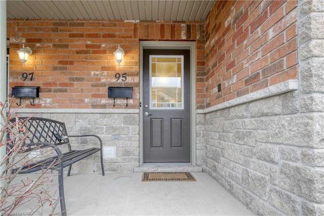 95 Lambeth Way, Townhouse with 3 bedrooms, 3 bathrooms and 2 parking in Guelph ON | Image 12