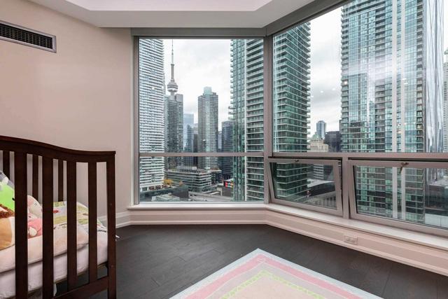 ph#7 - 10 Queens Quay W, Condo with 3 bedrooms, 3 bathrooms and 2 parking in Toronto ON | Image 29