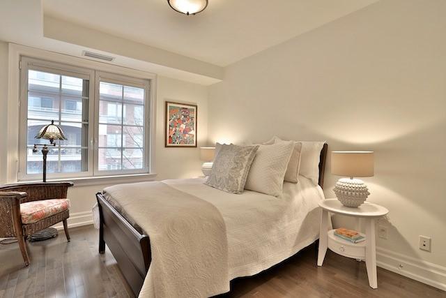 Th4 - 20 Burkebrook Pl, Townhouse with 3 bedrooms, 3 bathrooms and 2 parking in Toronto ON | Image 16