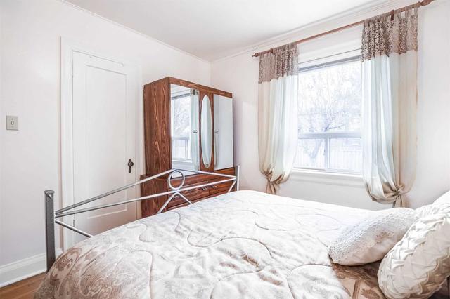 3 Speers Ave, House detached with 3 bedrooms, 2 bathrooms and 4 parking in Toronto ON | Image 18