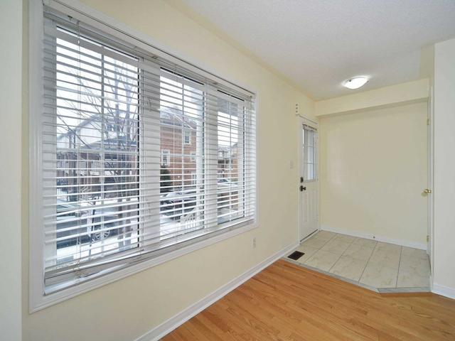 26 Ted Wray Circ, House attached with 3 bedrooms, 3 bathrooms and 2 parking in Toronto ON | Image 34