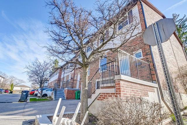 26 - 2445 Homelands Dr, Townhouse with 3 bedrooms, 2 bathrooms and 2 parking in Mississauga ON | Image 23