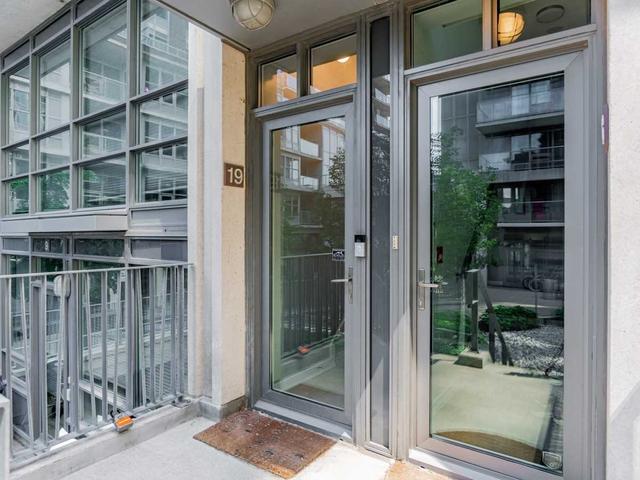 th19 - 57 East Liberty St, Townhouse with 3 bedrooms, 2 bathrooms and 1 parking in Toronto ON | Image 8