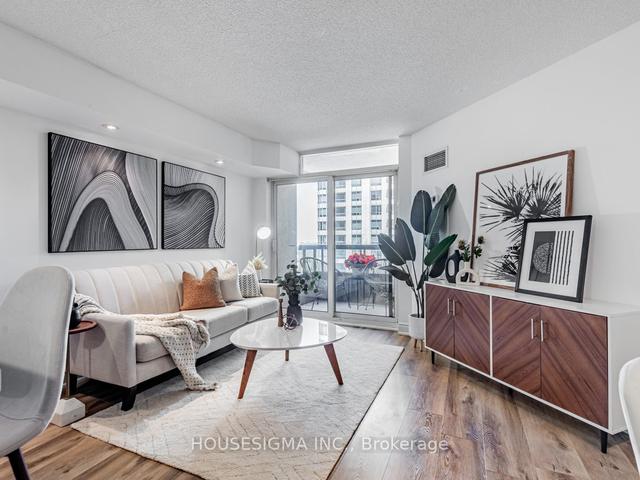 1309 - 5 Northtown Way, Condo with 1 bedrooms, 2 bathrooms and 1 parking in Toronto ON | Image 5