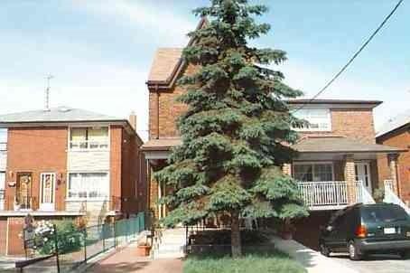 12 Somerset Ave, House detached with 3 bedrooms, 3 bathrooms and 2 parking in Toronto ON | Image 2