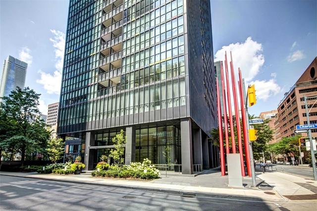 4402 - 110 Charles St E, Condo with 2 bedrooms, 3 bathrooms and 2 parking in Toronto ON | Image 1