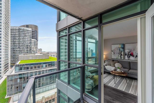 1502 - 600 Fleet St, Condo with 2 bedrooms, 1 bathrooms and 1 parking in Toronto ON | Image 5