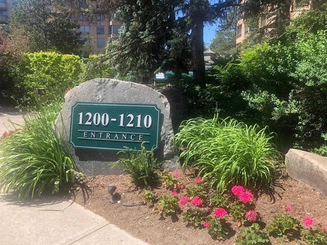 307 - 1200 Don Mills Rd, Condo with 2 bedrooms, 2 bathrooms and 1 parking in Toronto ON | Image 12