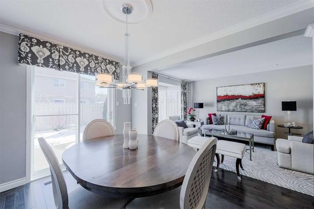 80 Chelsea Cres, House attached with 2 bedrooms, 3 bathrooms and 2 parking in Hamilton ON | Image 10