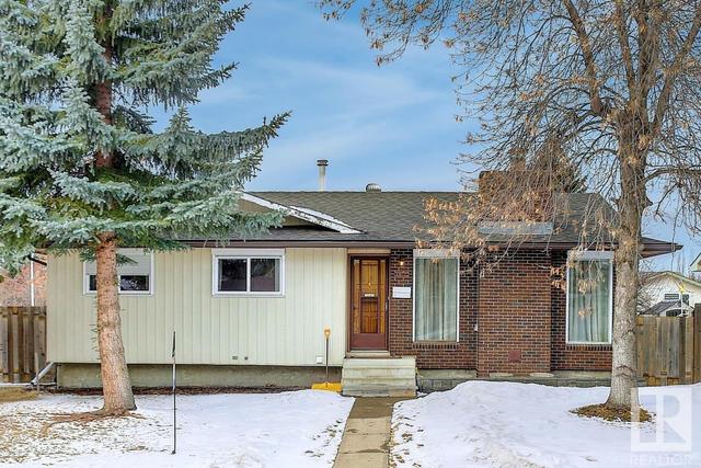 14908 122 St Nw, House detached with 4 bedrooms, 2 bathrooms and null parking in Edmonton AB | Card Image