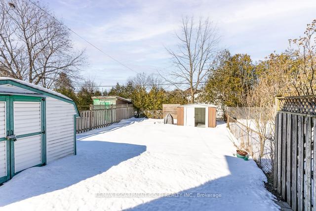 496 Upper Kenilworth Ave, House semidetached with 3 bedrooms, 2 bathrooms and 3 parking in Hamilton ON | Image 7
