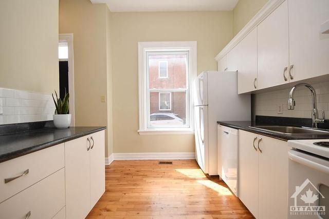 79 Rosedale Avenue, Townhouse with 3 bedrooms, 2 bathrooms and 1 parking in Ottawa ON | Image 13