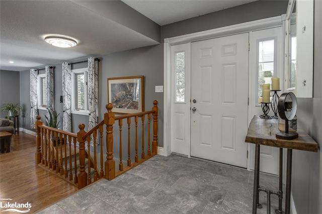 449 Champlain Road, House detached with 3 bedrooms, 2 bathrooms and 2 parking in Penetanguishene ON | Image 4
