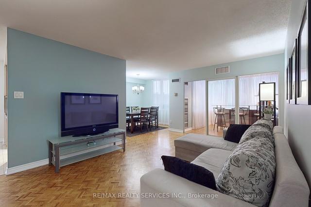 710 - 5 Lisa St, Condo with 3 bedrooms, 2 bathrooms and 1 parking in Brampton ON | Image 34
