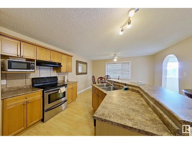 134 63 St Sw, House detached with 3 bedrooms, 2 bathrooms and null parking in Edmonton AB | Image 13