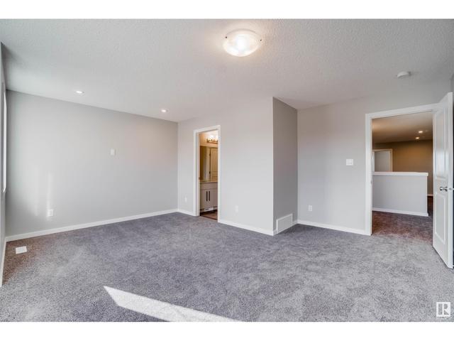 3532 6 Av Sw Sw, House detached with 3 bedrooms, 2 bathrooms and null parking in Edmonton AB | Image 23