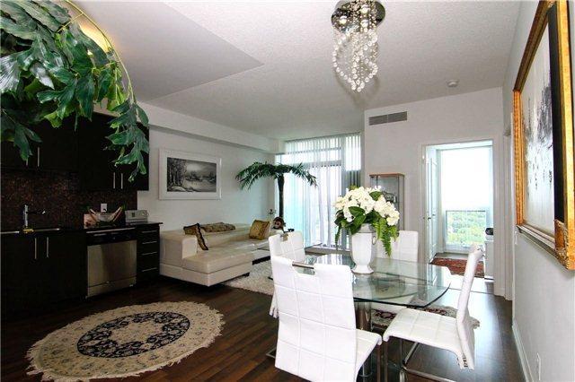 ph2-10 - 17 Anndale Dr, Condo with 1 bedrooms, 1 bathrooms and 1 parking in Toronto ON | Image 4