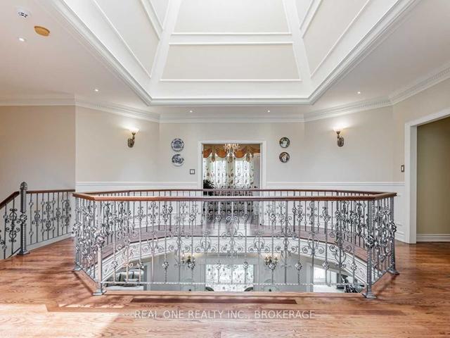 15 Royal Oak Dr, House detached with 5 bedrooms, 7 bathrooms and 10 parking in Toronto ON | Image 10