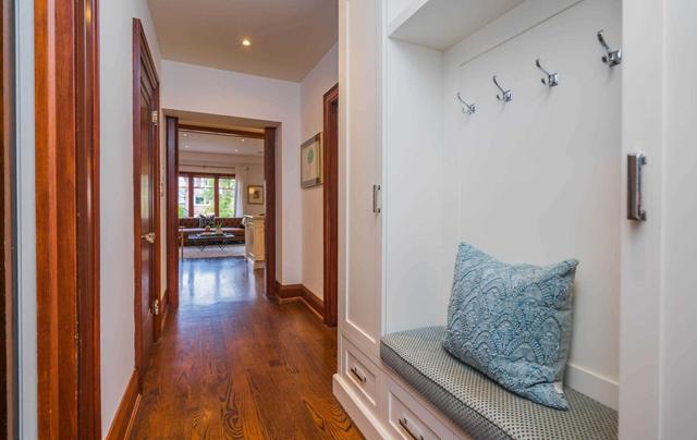 186 Ranleigh Ave, House detached with 4 bedrooms, 4 bathrooms and 1 parking in Toronto ON | Image 3