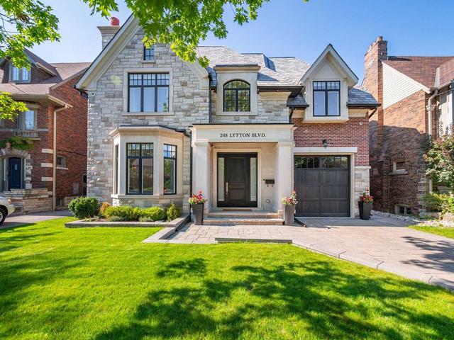 248 Lytton Blvd, House detached with 5 bedrooms, 5 bathrooms and 4 parking in Toronto ON | Image 12