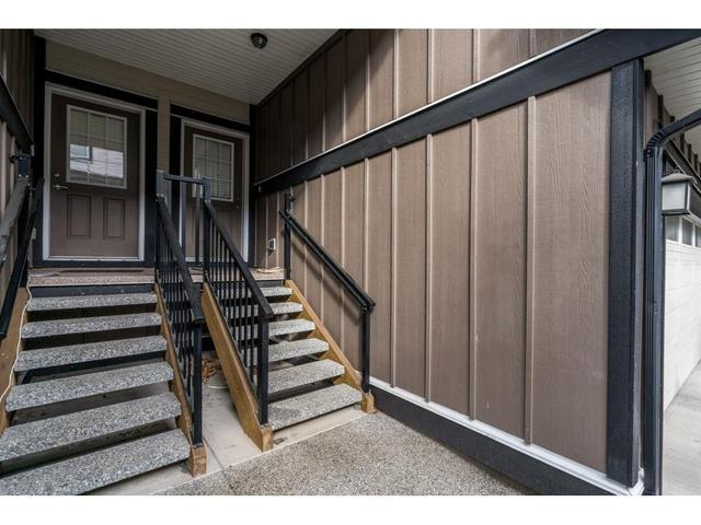 52 - 6350 142 Street, House attached with 3 bedrooms, 3 bathrooms and 2 parking in Surrey BC | Image 4