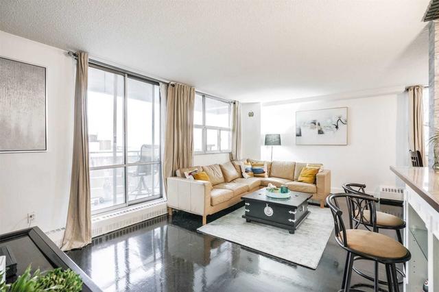 1903 - 2645 Kipling Ave, Condo with 2 bedrooms, 2 bathrooms and 1 parking in Toronto ON | Image 5