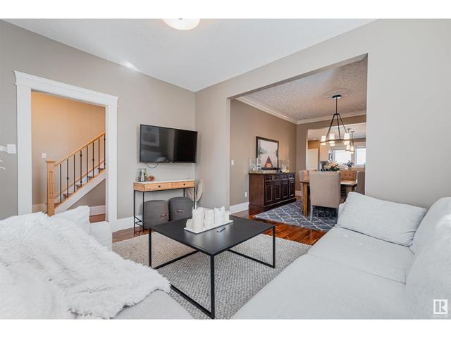 9808 83 Av Nw, House detached with 4 bedrooms, 2 bathrooms and null parking in Edmonton AB | Image 7
