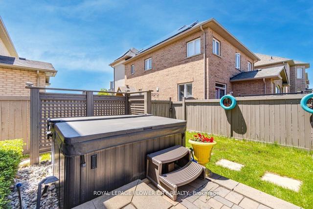 32 Eaglesprings Cres, House detached with 4 bedrooms, 4 bathrooms and 6 parking in Brampton ON | Image 32