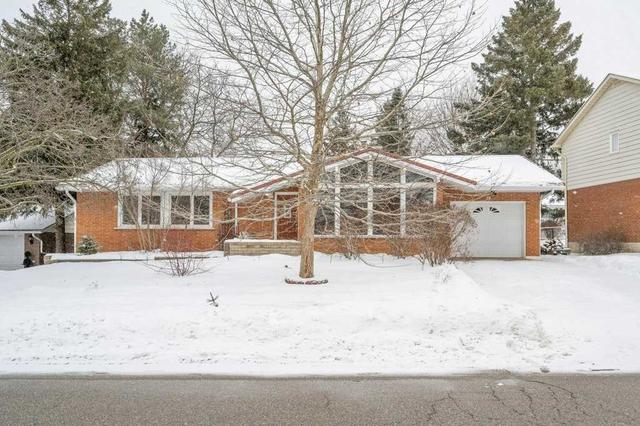 78 Inverness Dr, House detached with 3 bedrooms, 3 bathrooms and 4 parking in Cambridge ON | Image 12