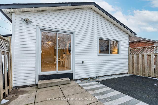 328 East 43rd St, House detached with 3 bedrooms, 5 bathrooms and 3 parking in Hamilton ON | Image 16