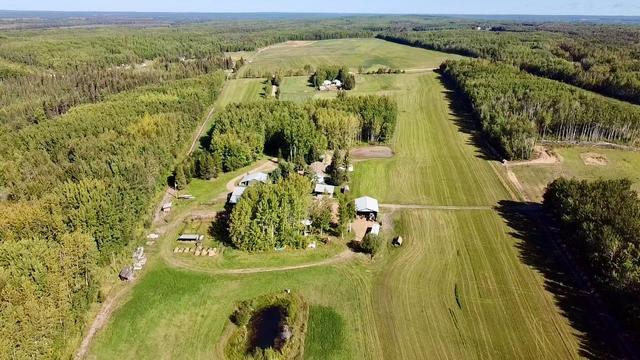 224057 Township Road 652, House detached with 4 bedrooms, 2 bathrooms and 10 parking in Athabasca County AB | Image 3