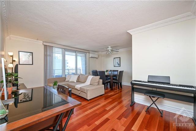 1406 - 1785 Frobisher Lane, Condo with 1 bedrooms, 1 bathrooms and 1 parking in Ottawa ON | Image 4