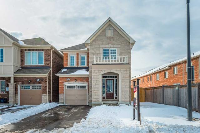 1087 Foxtail Cres, House detached with 3 bedrooms, 3 bathrooms and 3 parking in Pickering ON | Image 1